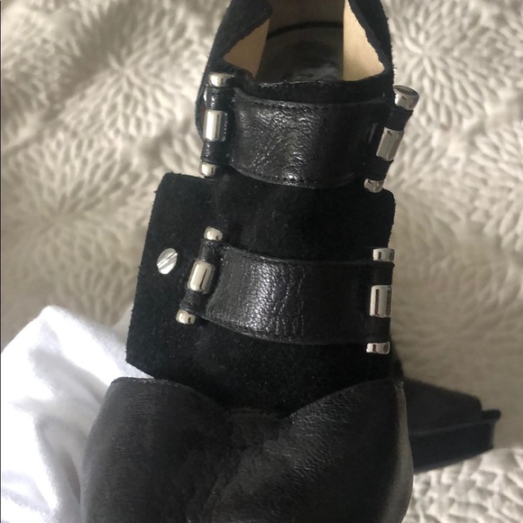 Michael Kors Heels - Picture 6 of 7